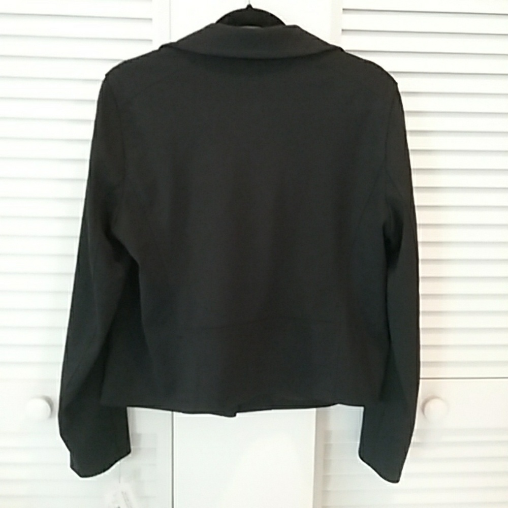 Elegant Zippered Pockets Blazer - Picture 2 of 3